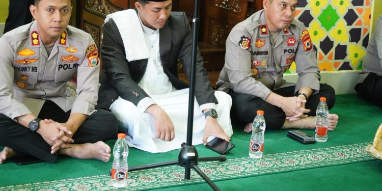 Hadiri Maulid Nabi Muhammad, Kapolres Parepare Ajak Jajaran Teladani Akhlak Rasulullah