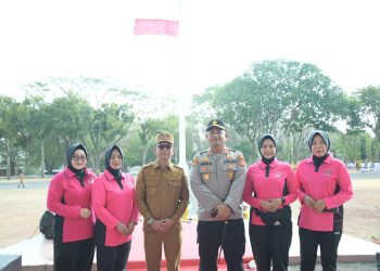 Dukung Gerakan Masyarakat Aktif dan Bugar, Kapolres Soppeng Bersama Ketua Bhayangkari Hadiri Haornas ke-43
