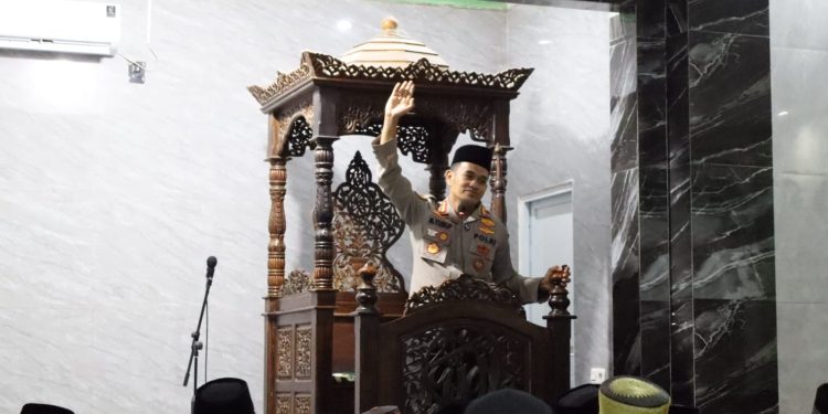 Kapolresta Gowa Safari Subuh Kamtibmas di Bajeng, Ajak Masyarakat Tidak Mudah Terprovokasi