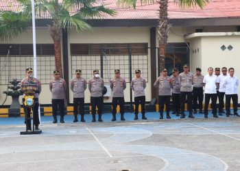 Pimpin Apel Jam Pimpinan, Kapolres Palopo: Jauhi Pinjol, Judol dan Pantau Antrian BBM
