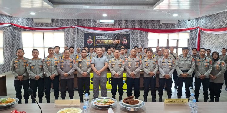 Kapolres Soppeng Tekankan Peran Aktif Bhabinkamtibmas Dalam Pembinaan dan Pemeliharaan Kamtibmas