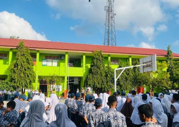 Melalui Police Goes To School, Satlantas Polres Selayar Edukasi Pelajar SMPN 1 Tentang Keselamatan Berlalu Lintas
