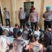 Pawas bersama Provost Beri Tausiah ke Tahanan Polres Parepare