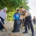 Green Policing, Kapolres Parepare bersama Wali Kota dan Masyarakat Karya Bakti Bersih Pantai