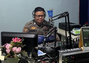 Kabag SDM Polres Wajo Sosialisasi Penerimaan di SMA Kemala Taruna Bhayangkara Melalui Radio