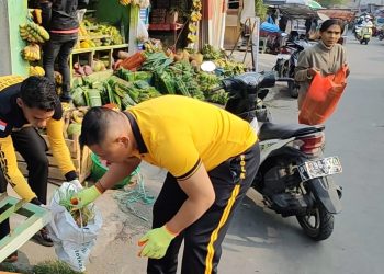 Kapolres Toraja Utara Pimpin Green Policing​ di Pasar Pagi Rantepao