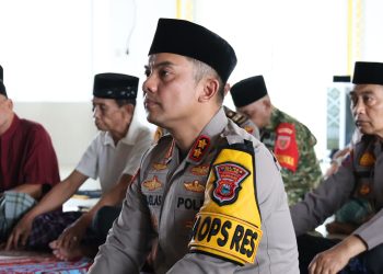 Gelar Jumat Keliling, Kapolres Wajo Tekankan Pentingnya Peran Keluarga Untuk Jaga Kamtibmas