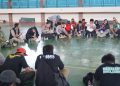 Kapolres Parepare Makan Bersama Bonek Sebelum Pertandingan PSM vs Persebaya