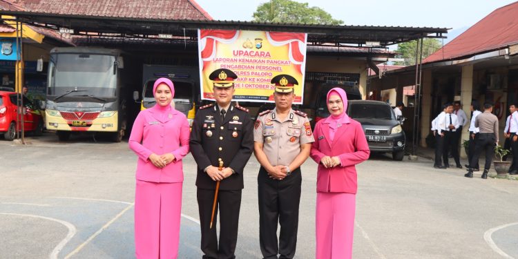 Kapolres Palopo Pimpin Upacara Kenaikan Pangkat Kabag SDM