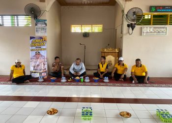 Gelar Jumat Curhat, Kapolres Soppeng Buka Ruang Dialog Bersama Masyarakat Parenring