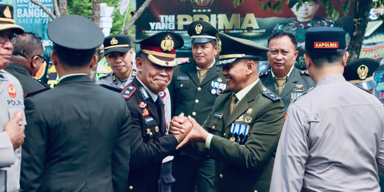 Perkuat Sinergitas, Waka Polres Luwu Beri Ucapan ke Kodim 1403 Palopo Dalam Rangka HUT ke-81 TNI