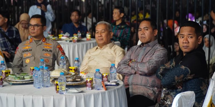 Kapolres Wajo Hadiri Closing Ceremony Festival Danau Tempe 2026