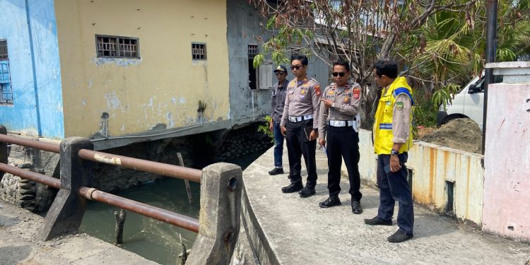 Kasat Lantas Polres Palopo Pimpin Pengecekan Jalur Alternatif Dampak Pengerjaan Jembatan Merah