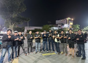 Patroli Rutin Sat Reskrim Polres Toraja Utara Kembali Berbagi Snack, Wujudkan Anak Merasa Aman Ketika Ada Polisi​