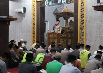 Safari Subuh di Pallangga, Kapolresta Gowa Tegaskan Komitmen Polri Bersama Masyarakat Jaga Kamtibmas