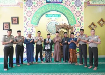 Kapolres Parepare Gelar Jumat Keliling di Masjid Mujahid Baiturrahim, Tegaskan Komitmen Pelayanan Humanis