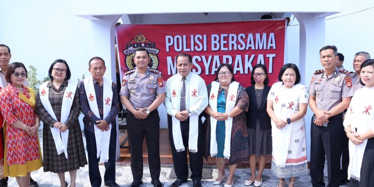 Kapolres Wajo Gelar Minggu Kasih di Gereja Toraja Jemaat Sengkang, Sampaikan Pesan Kamtibmas