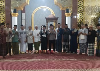 Safari Subuh di Masjid Raya Nur Raodah, Wakapolres Luwu Ajak Masyarakat Perkuat Kamtibmas