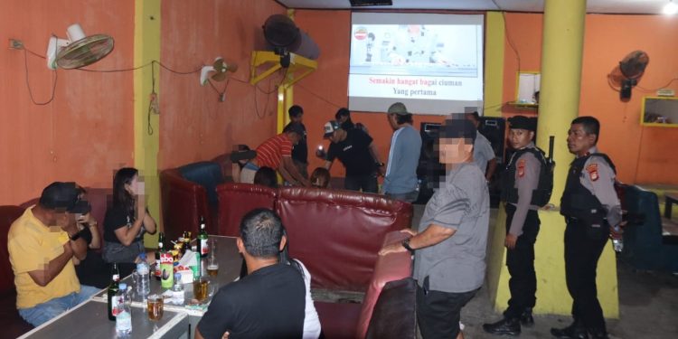 Polisi Gelar Operasi KRYD di Bira, Dua Pengunjung dan Pelayan Kafe Jalani Tes Urine