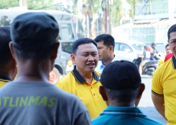 Kapolda Sulsel Galakkan Jumat Bersih, Ajak Personel dan Masyarakat Peduli Lingkungan